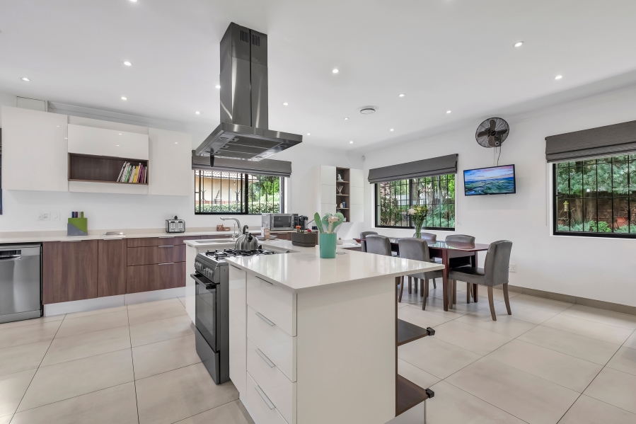 3 Bedroom Property for Sale in Emmarentia Gauteng