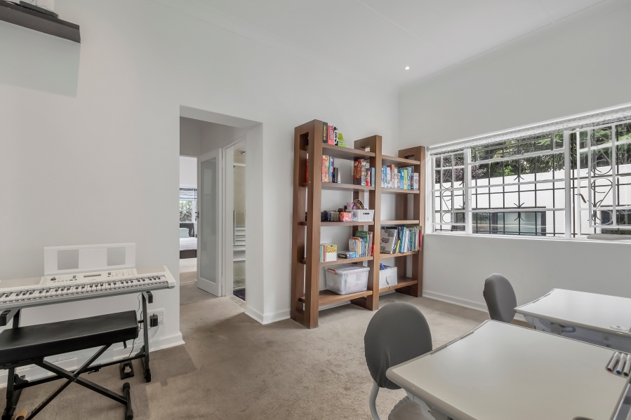 3 Bedroom Property for Sale in Emmarentia Gauteng