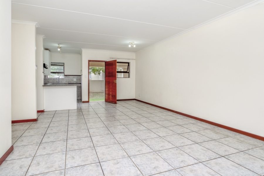 2 Bedroom Property for Sale in Paulshof Gauteng