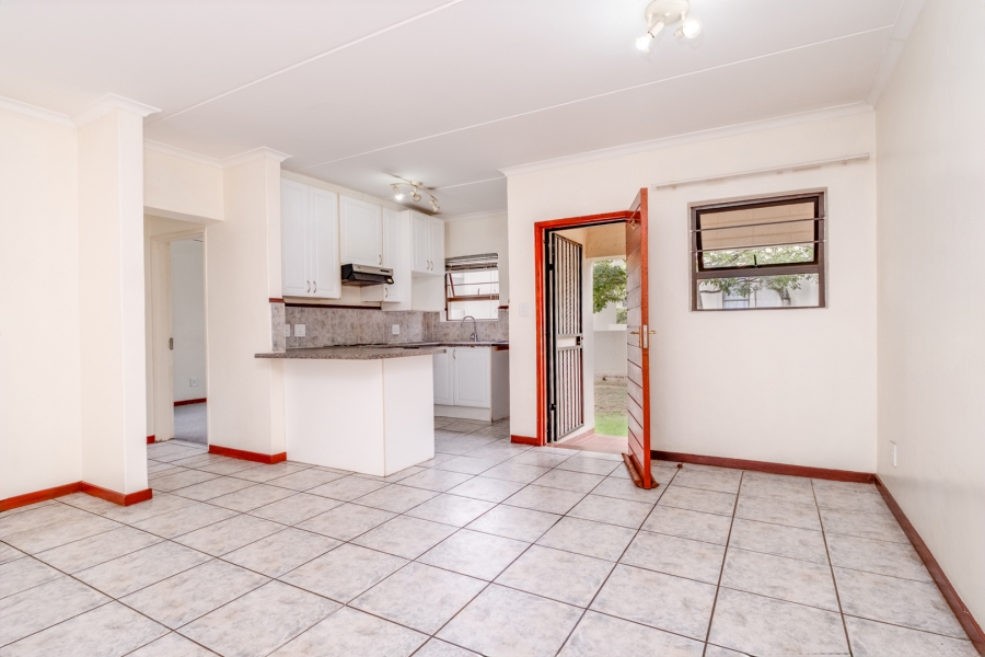 2 Bedroom Property for Sale in Paulshof Gauteng