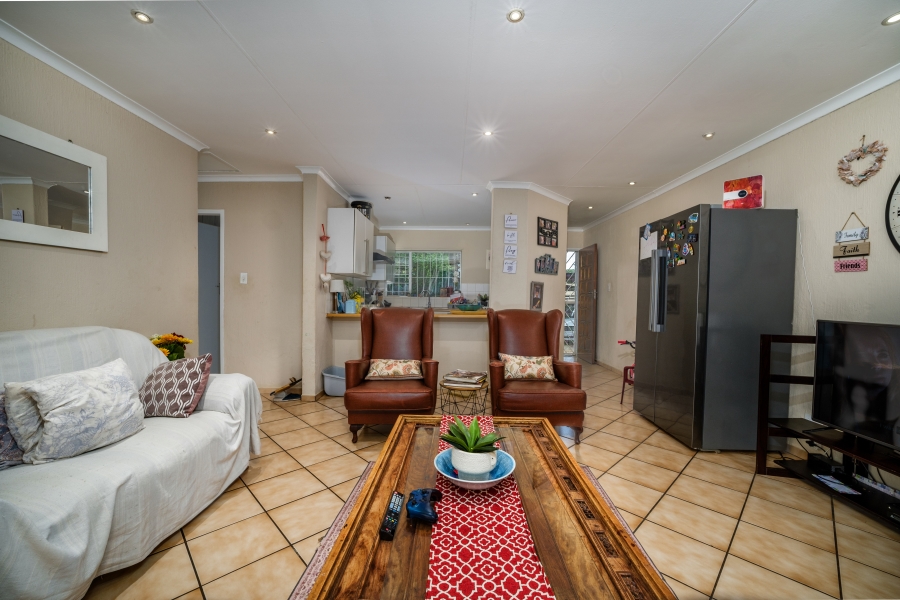 2 Bedroom Property for Sale in Northwold Gauteng