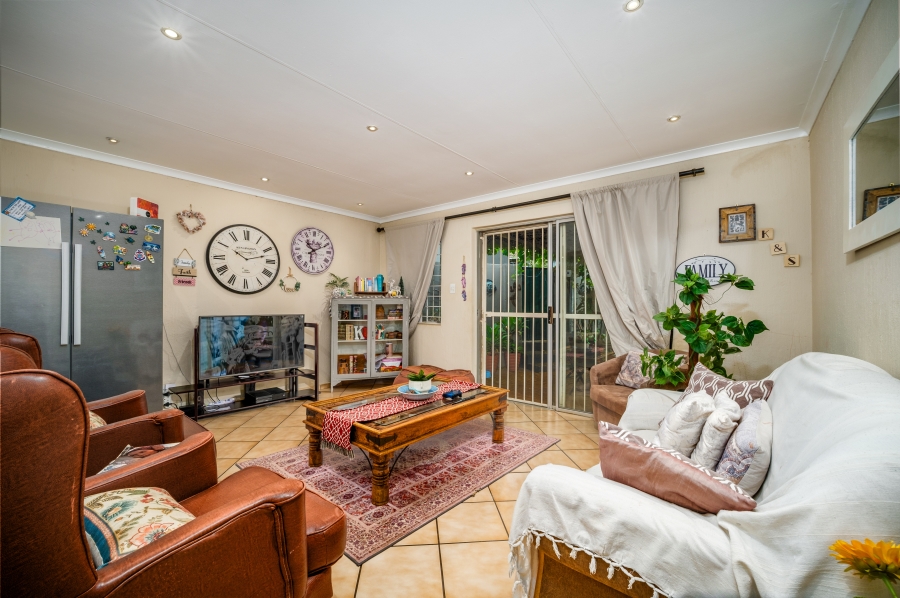 2 Bedroom Property for Sale in Northwold Gauteng