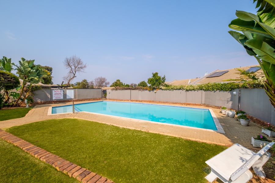 2 Bedroom Property for Sale in Northwold Gauteng