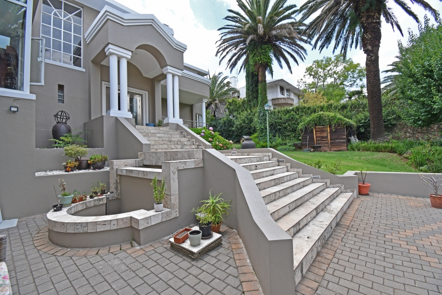 4 Bedroom Property for Sale in Parktown Gauteng
