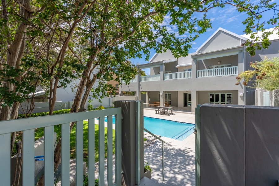 1 Bedroom Property for Sale in Broadacres Gauteng