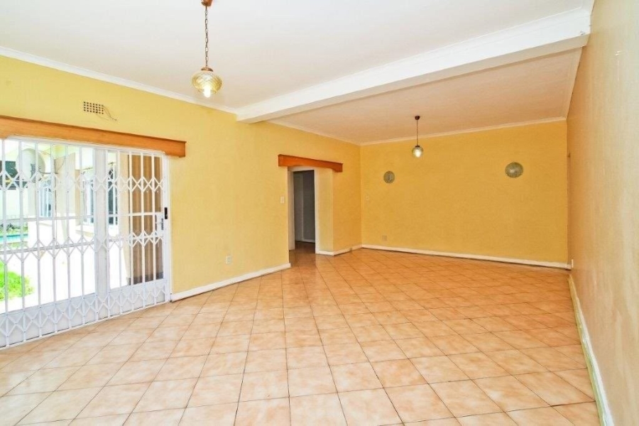 To Let 3 Bedroom Property for Rent in Sydenham Gauteng