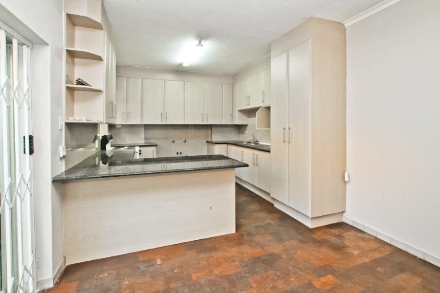 To Let 3 Bedroom Property for Rent in Sydenham Gauteng