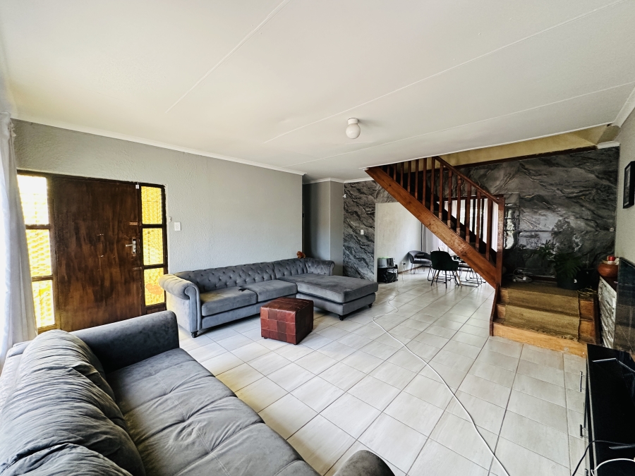3 Bedroom Property for Sale in Leondale Gauteng