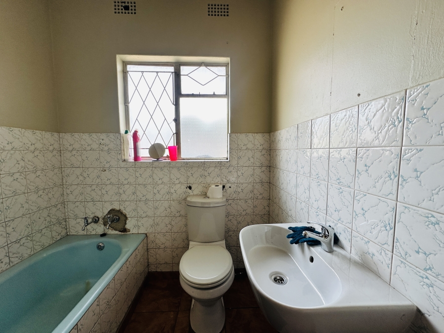 3 Bedroom Property for Sale in Leondale Gauteng