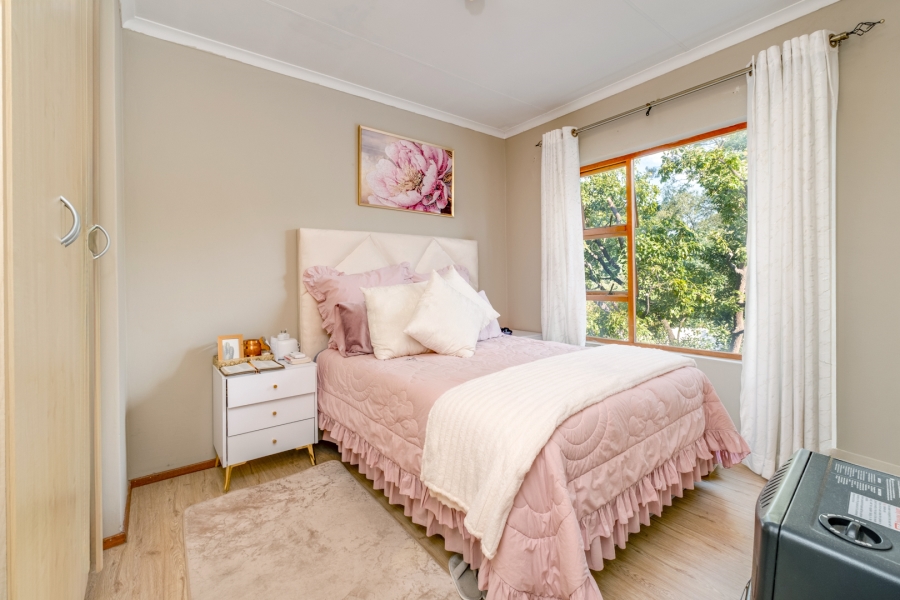 2 Bedroom Property for Sale in Lonehill Gauteng