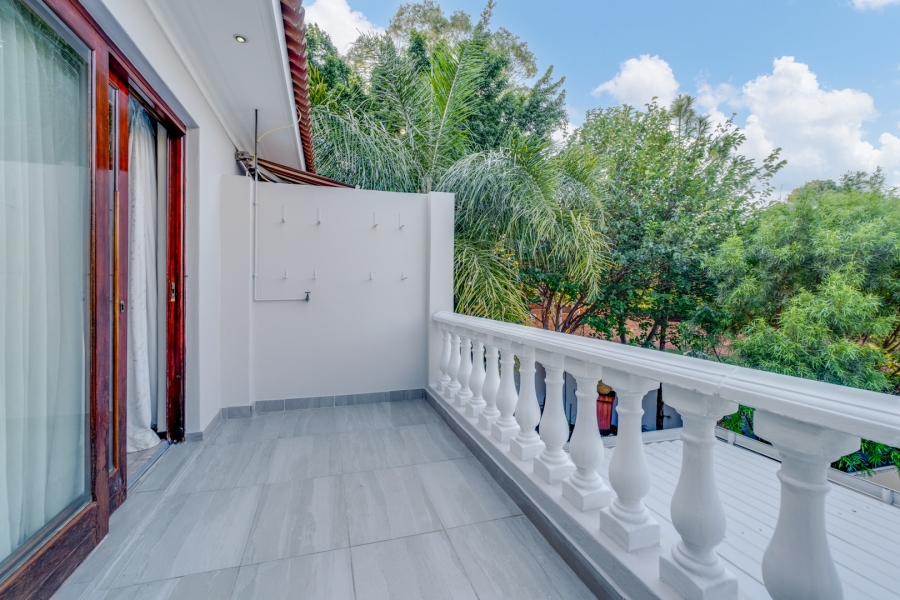 2 Bedroom Property for Sale in Lonehill Gauteng