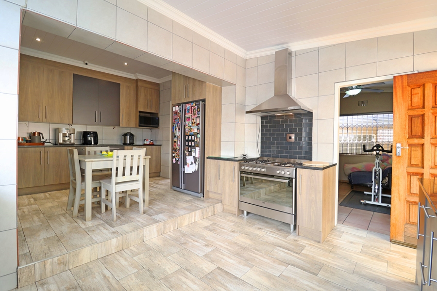 4 Bedroom Property for Sale in Edendale Gauteng