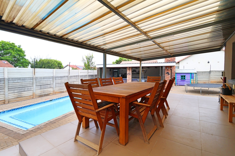 4 Bedroom Property for Sale in Edendale Gauteng