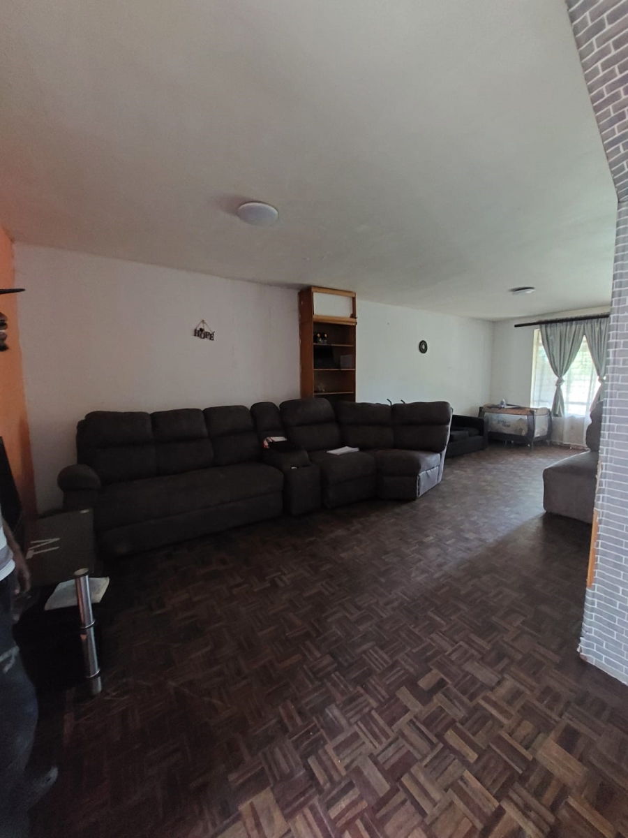 2 Bedroom Property for Sale in Brakpan Central Gauteng