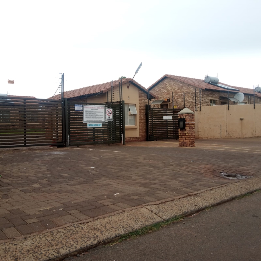 3 Bedroom Property for Sale in Dawn Park Gauteng