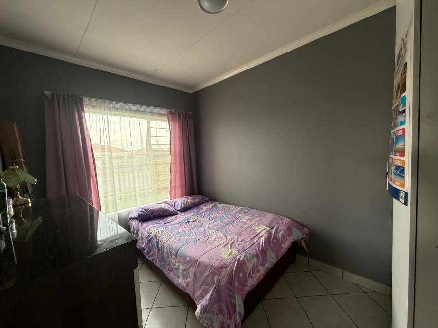 3 Bedroom Property for Sale in Dawn Park Gauteng