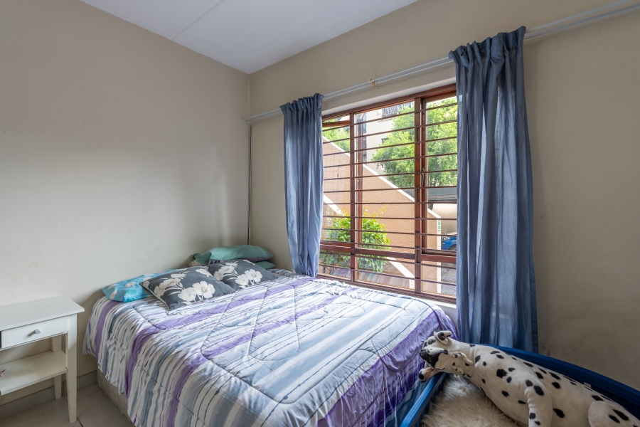 2 Bedroom Property for Sale in Sunninghill Gauteng