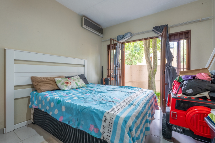 2 Bedroom Property for Sale in Sunninghill Gauteng