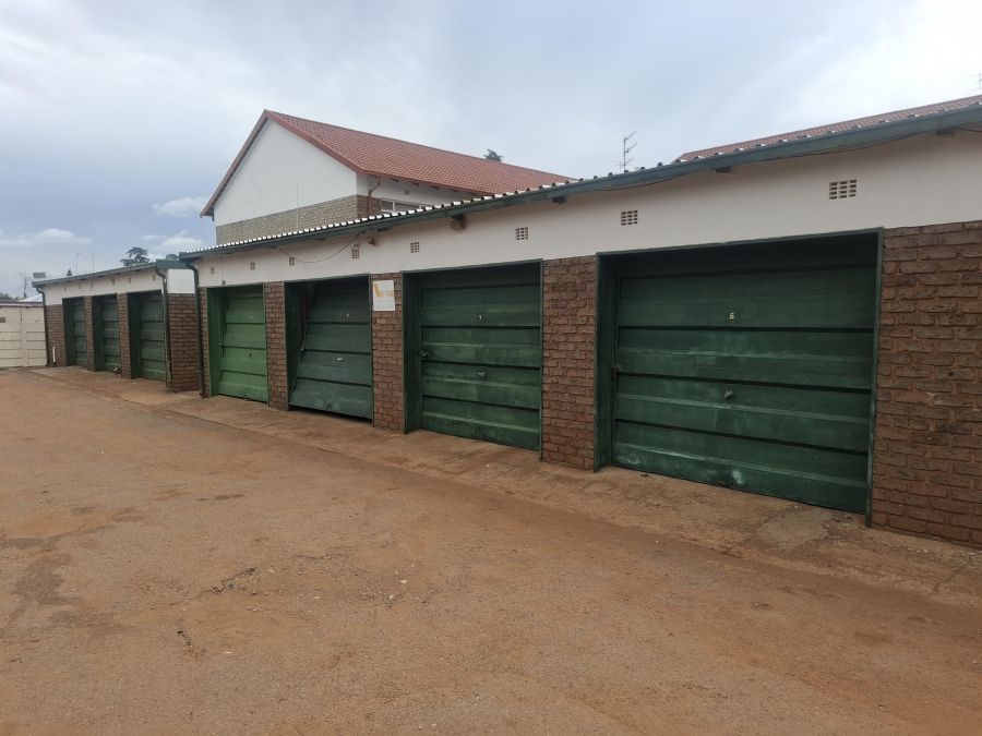 2 Bedroom Property for Sale in Randfontein Central Gauteng