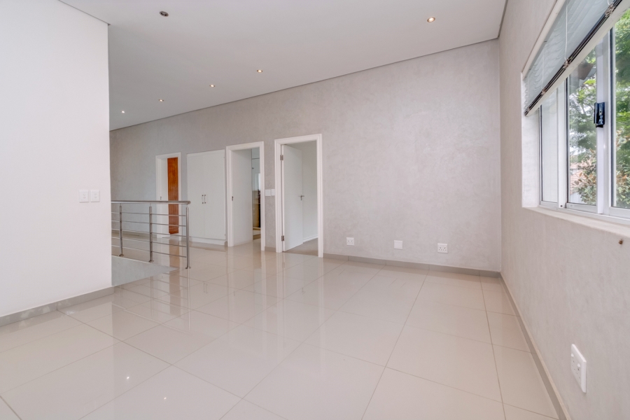 3 Bedroom Property for Sale in Broadacres Gauteng