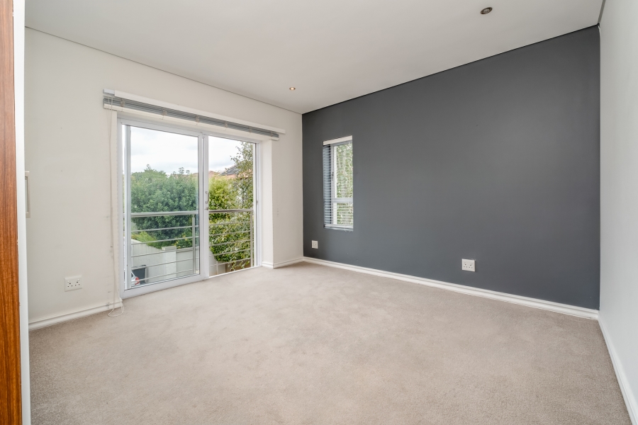 3 Bedroom Property for Sale in Broadacres Gauteng