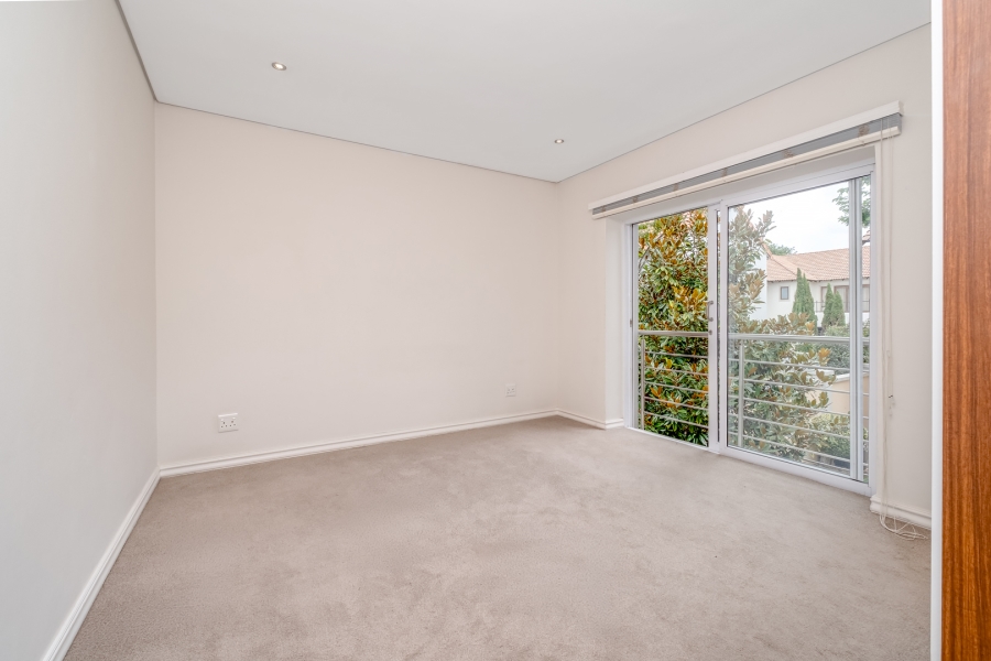 3 Bedroom Property for Sale in Broadacres Gauteng