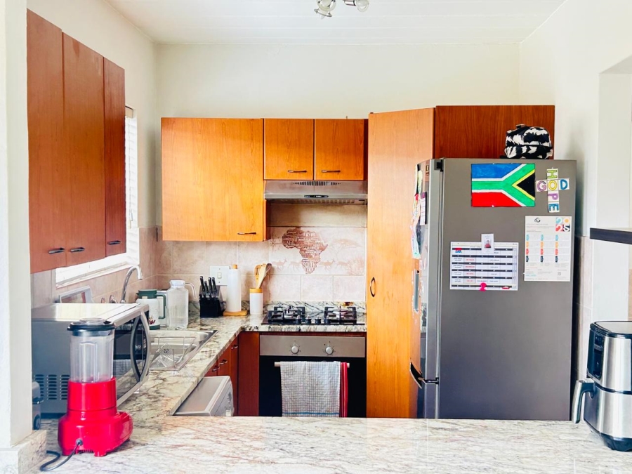To Let 3 Bedroom Property for Rent in Allens Nek Gauteng