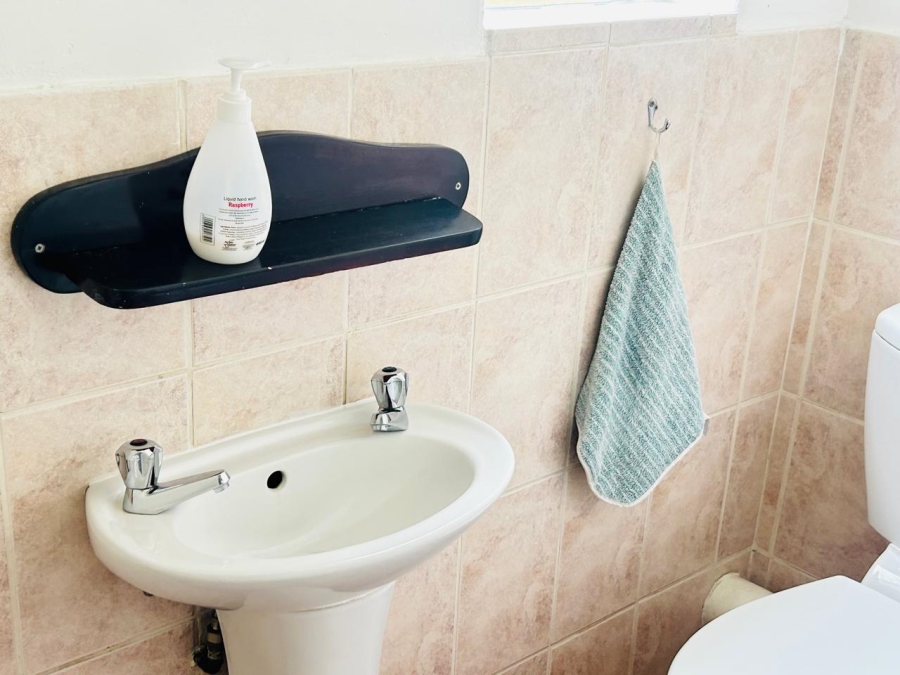 To Let 3 Bedroom Property for Rent in Allens Nek Gauteng