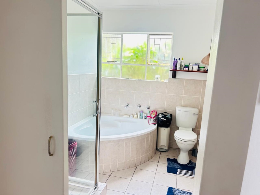 To Let 3 Bedroom Property for Rent in Allens Nek Gauteng