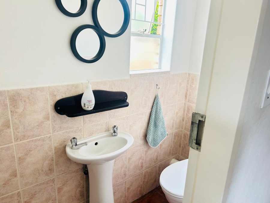 To Let 3 Bedroom Property for Rent in Allens Nek Gauteng