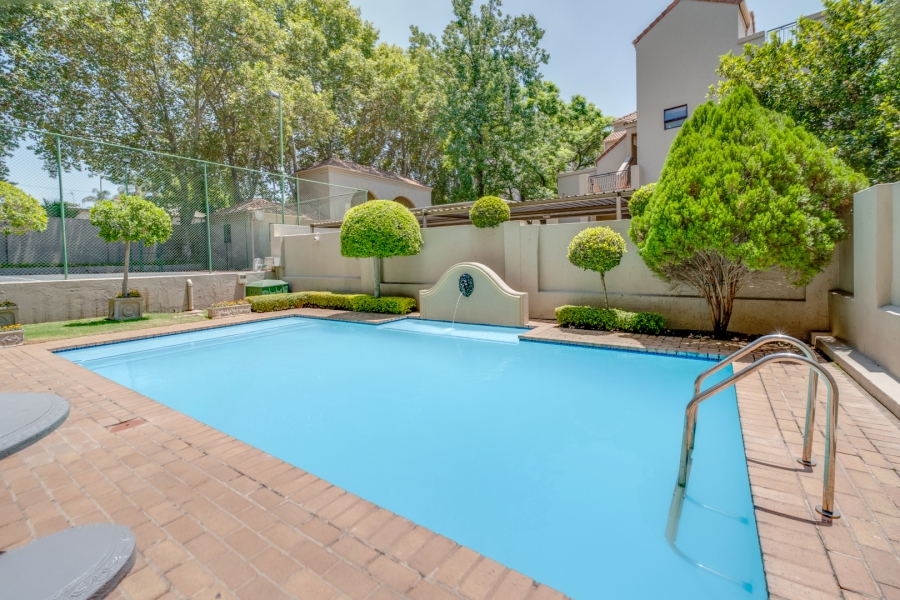 2 Bedroom Property for Sale in Strathavon Gauteng