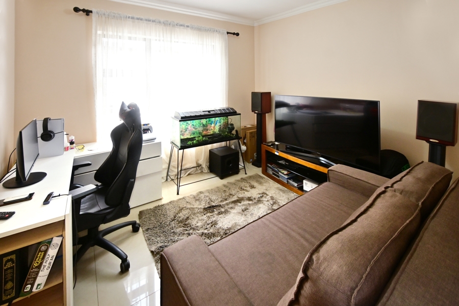 3 Bedroom Property for Sale in Noordwyk Gauteng