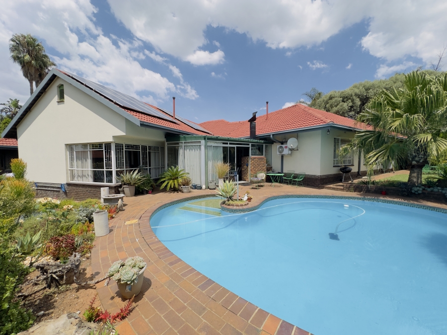 4 Bedroom Property for Sale in Hazelpark Gauteng