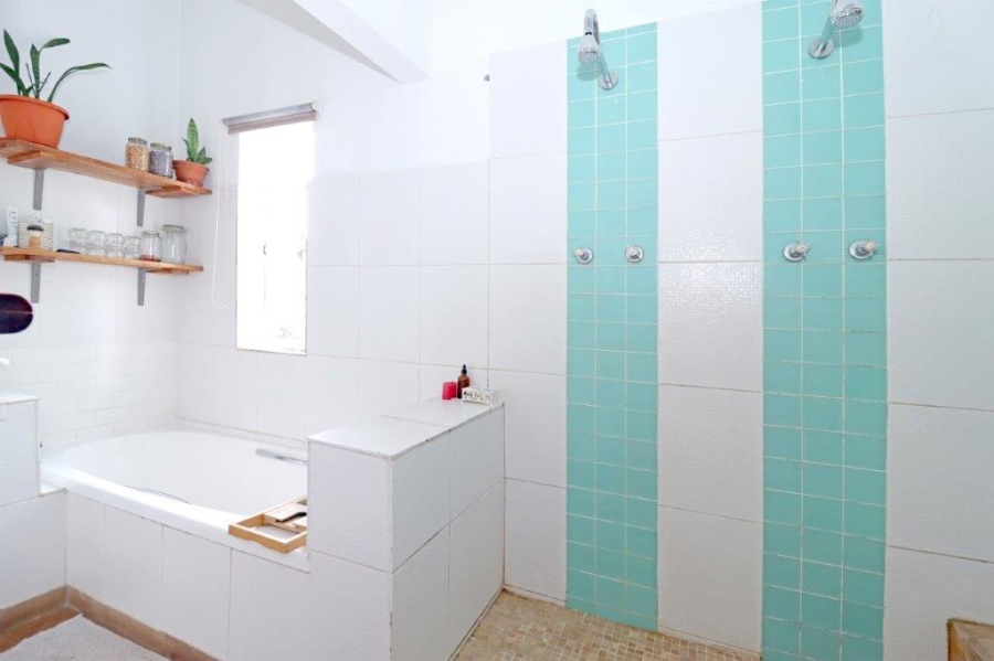 To Let 3 Bedroom Property for Rent in Melville Gauteng