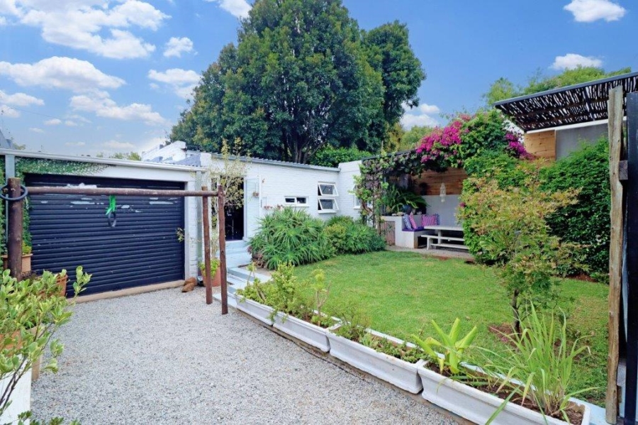 To Let 3 Bedroom Property for Rent in Melville Gauteng