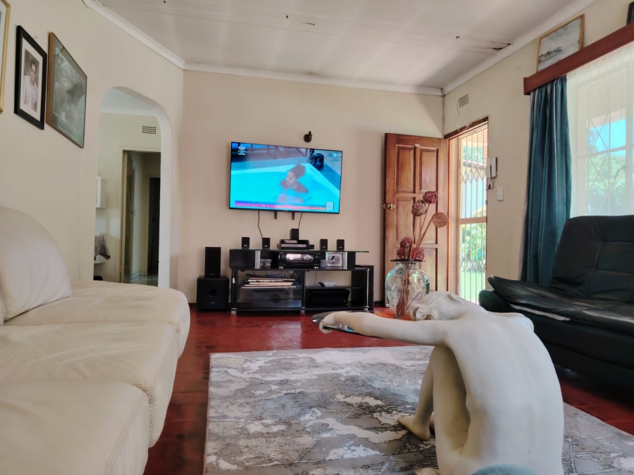 4 Bedroom Property for Sale in Vorna Valley Gauteng