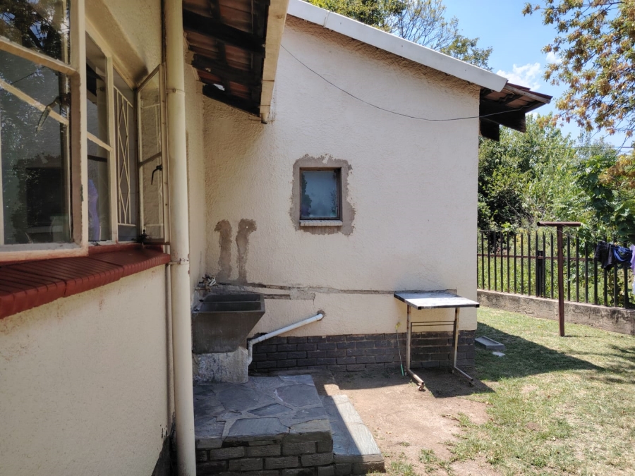 4 Bedroom Property for Sale in Vorna Valley Gauteng
