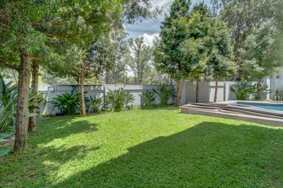 5 Bedroom Property for Sale in Bryanston Gauteng