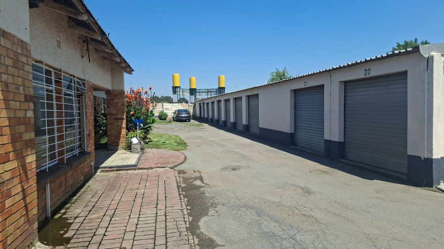 Commercial Property for Sale in Bartlett Gauteng