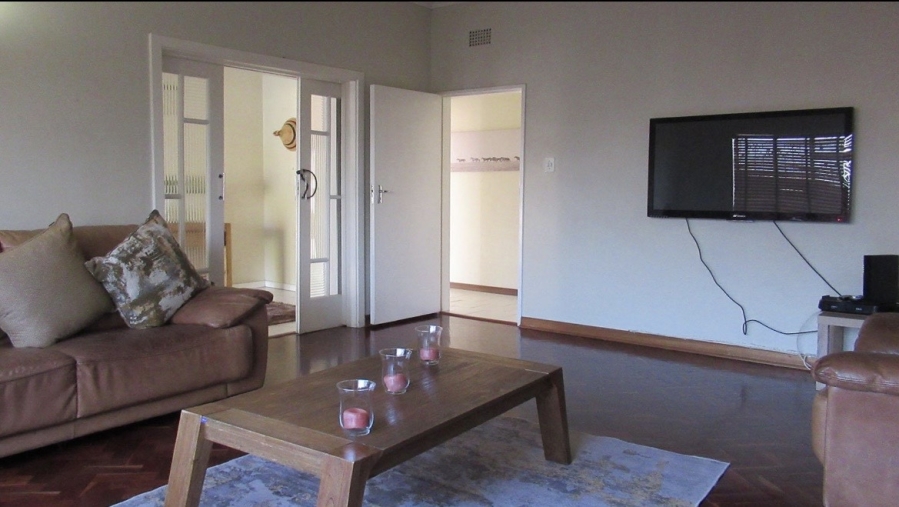 4 Bedroom Property for Sale in Linmeyer Gauteng