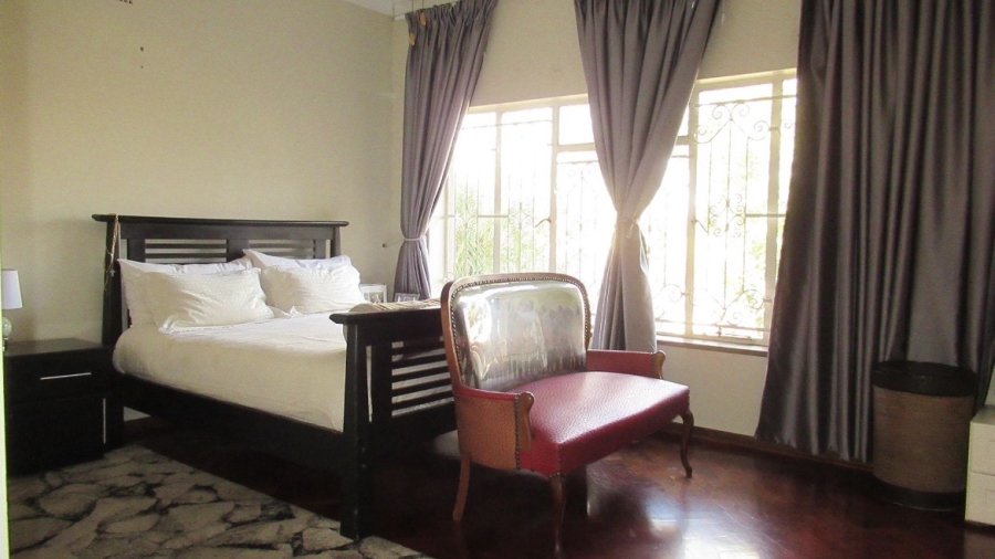 4 Bedroom Property for Sale in Linmeyer Gauteng