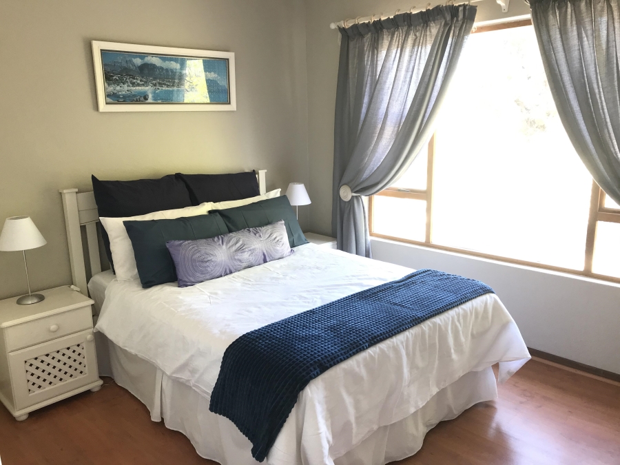 To Let 3 Bedroom Property for Rent in Bryanston Gauteng