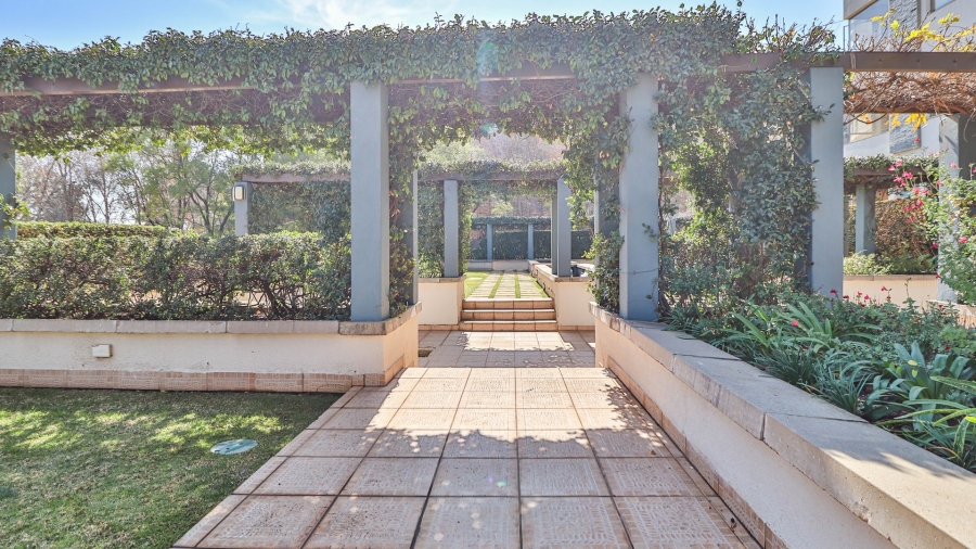 2 Bedroom Property for Sale in Morningside Gauteng