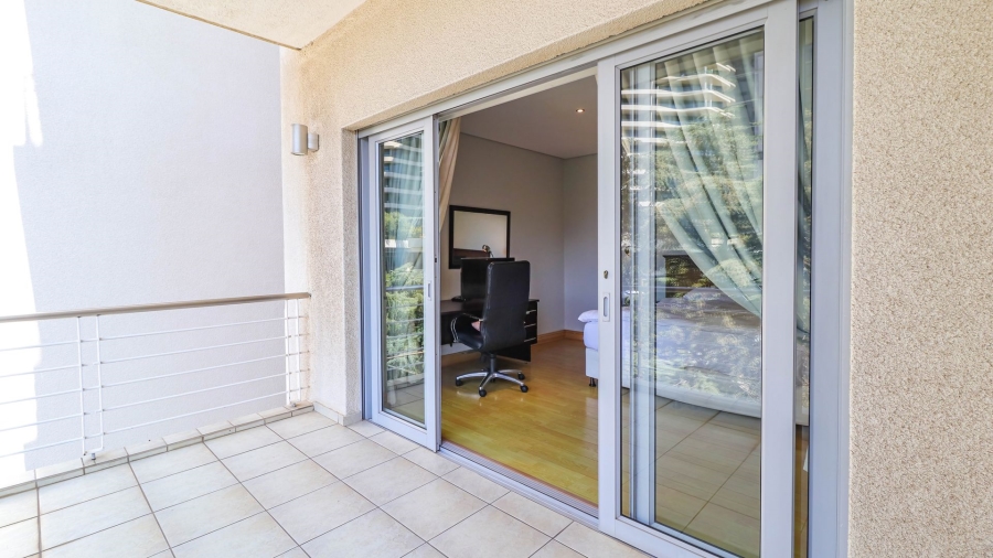 2 Bedroom Property for Sale in Morningside Gauteng
