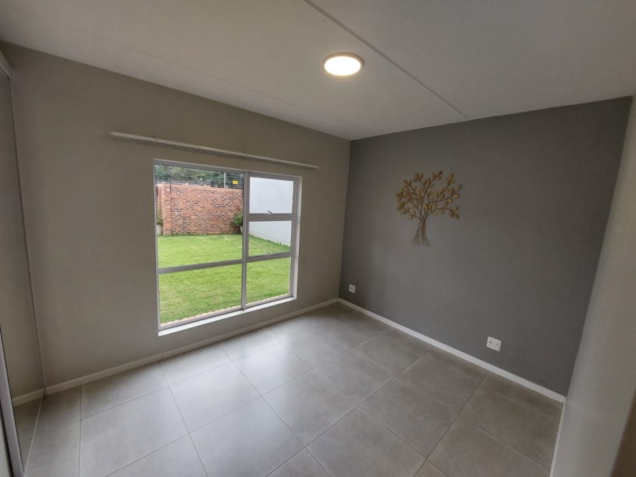 To Let 2 Bedroom Property for Rent in Equestria Gauteng
