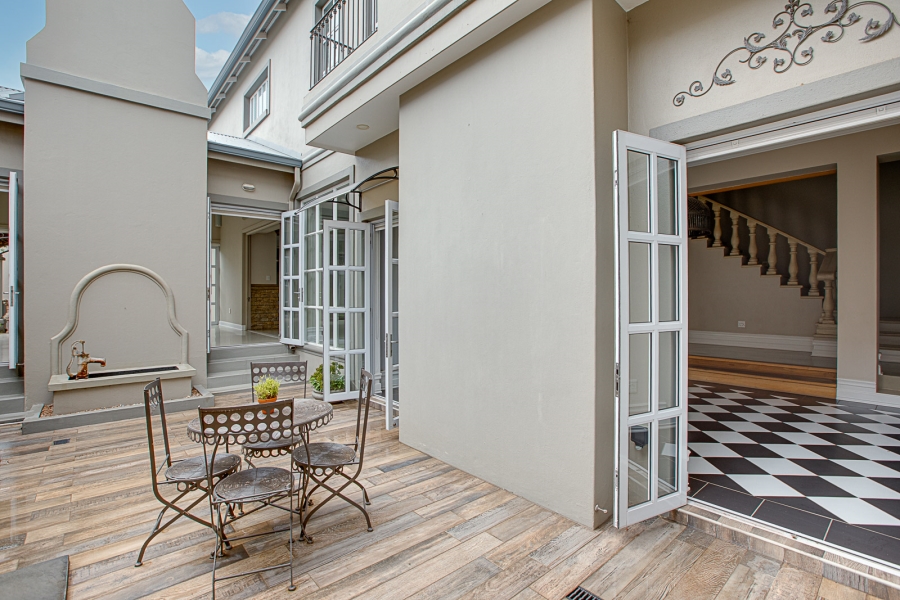 4 Bedroom Property for Sale in Waterfall Country Estate Gauteng