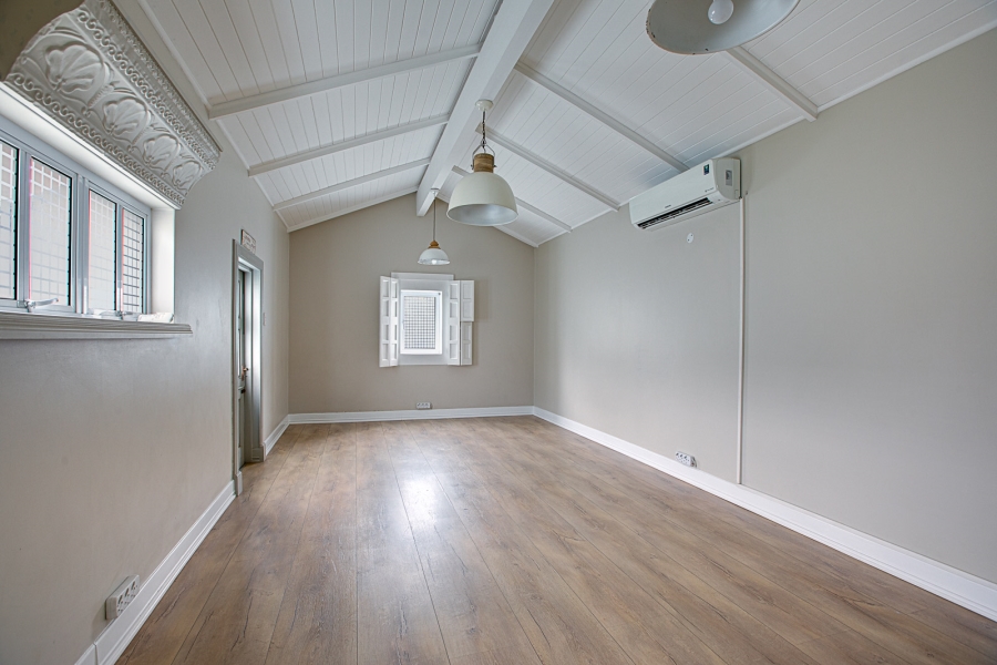 4 Bedroom Property for Sale in Waterfall Country Estate Gauteng