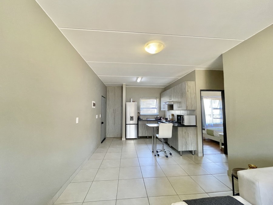2 Bedroom Property for Sale in Glen Austin Gauteng