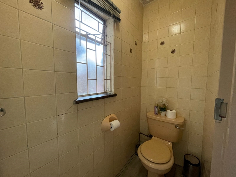 3 Bedroom Property for Sale in Clayville East Gauteng