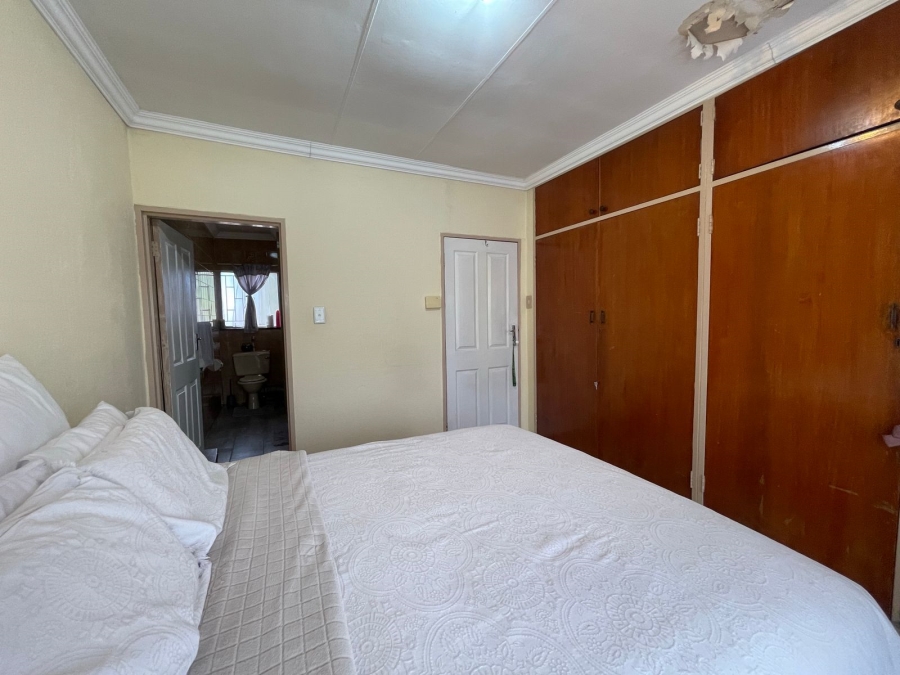 3 Bedroom Property for Sale in Clayville East Gauteng